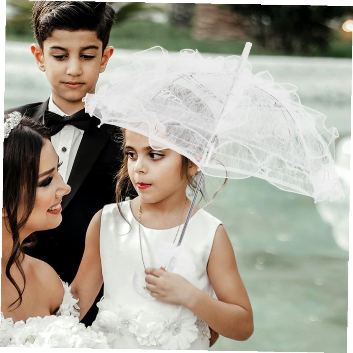 2pcs Wedding Parasol Umbrella Lace Bridal Stick Umbrellas Black White Vintage Embroidery Decorative Photography Props for Women Outdoor Sun Protection