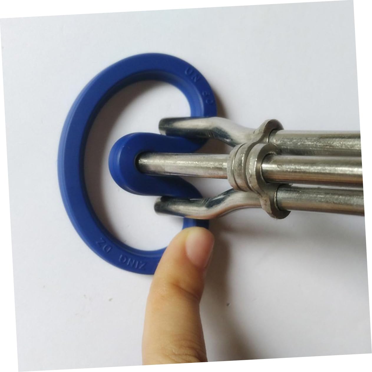 Outil Pose Joint en U pour Cylindre Hydraulique 40 à 70mm Fer Argenté