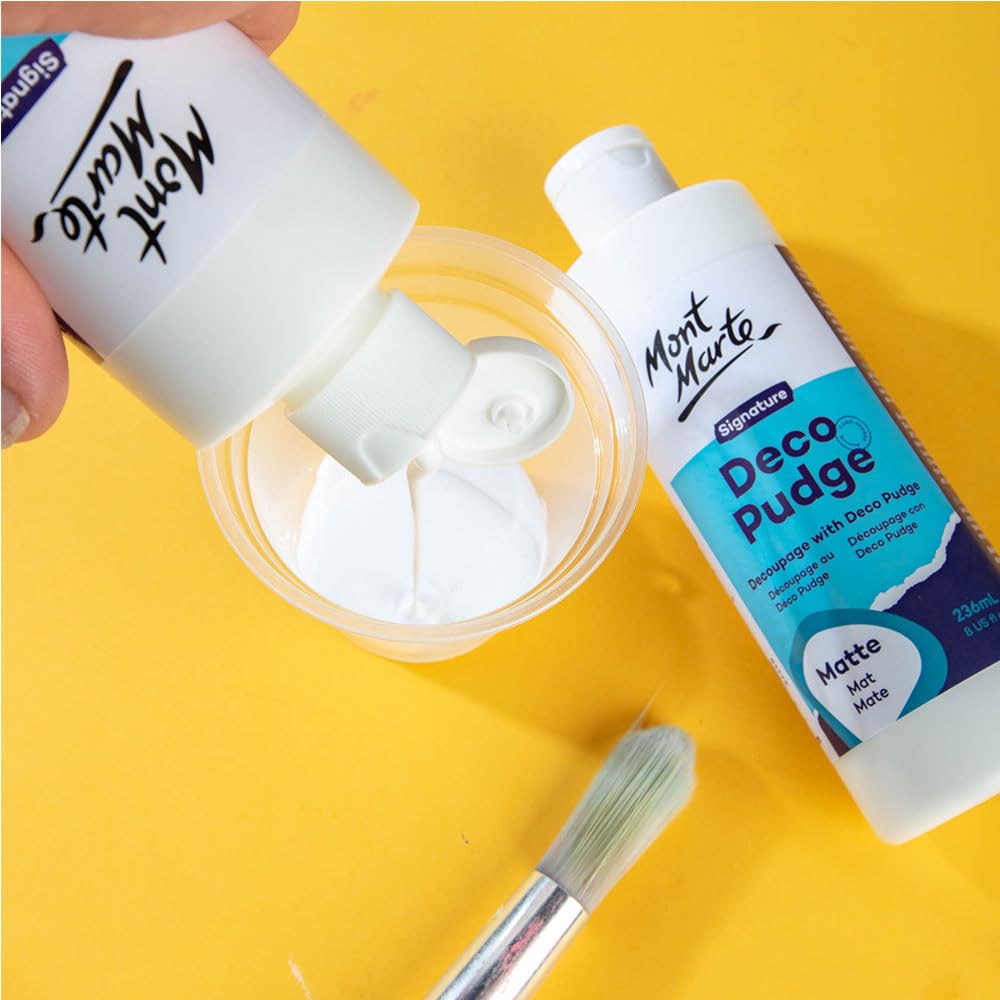 Mont Marte Deco Pudge Craft Varnish Signature 236ml (8 US fl.oz) – Matte, Multi-Purpose Clear Craft Sealer, Varnish and Decoupage Glue, Ideal for Acrylic Paints, Paper, Wood, Ceramics, Fabrics, Clay