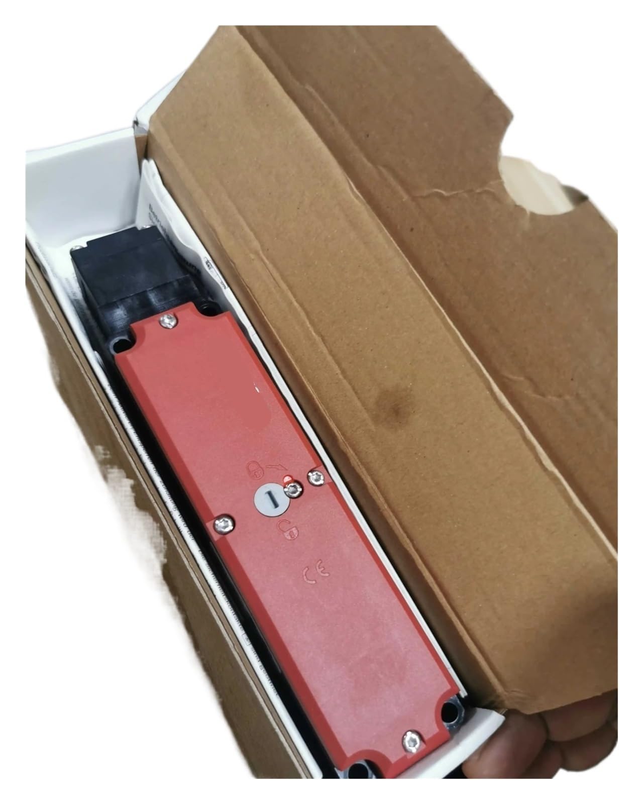 QRUYHBAJU TP4-4131A024M 084132 Switch