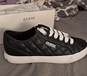 Review Image by Robin Robin