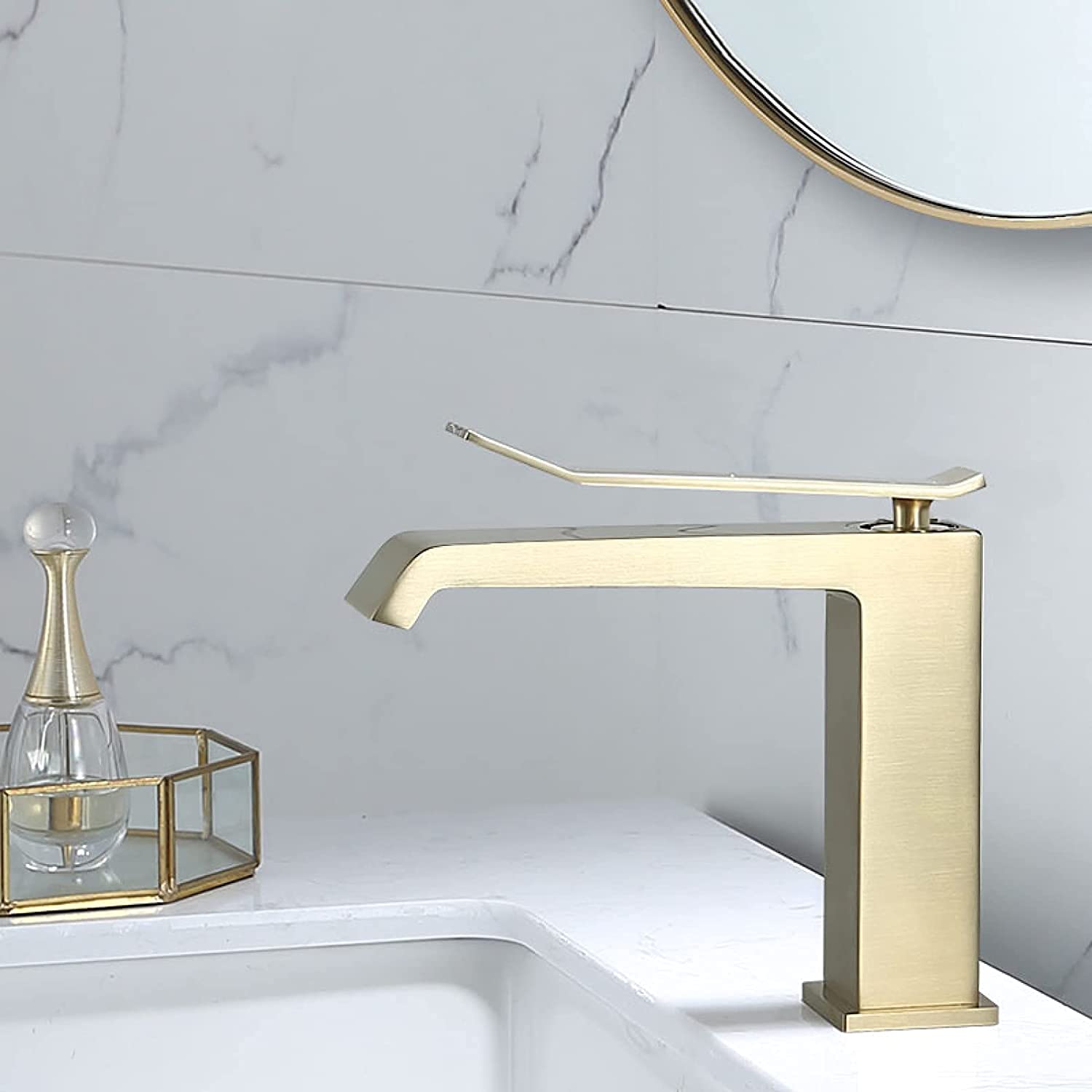 Robinet eau chaude et froide doré en cuivre pour meuble de salle de bain et cuisine