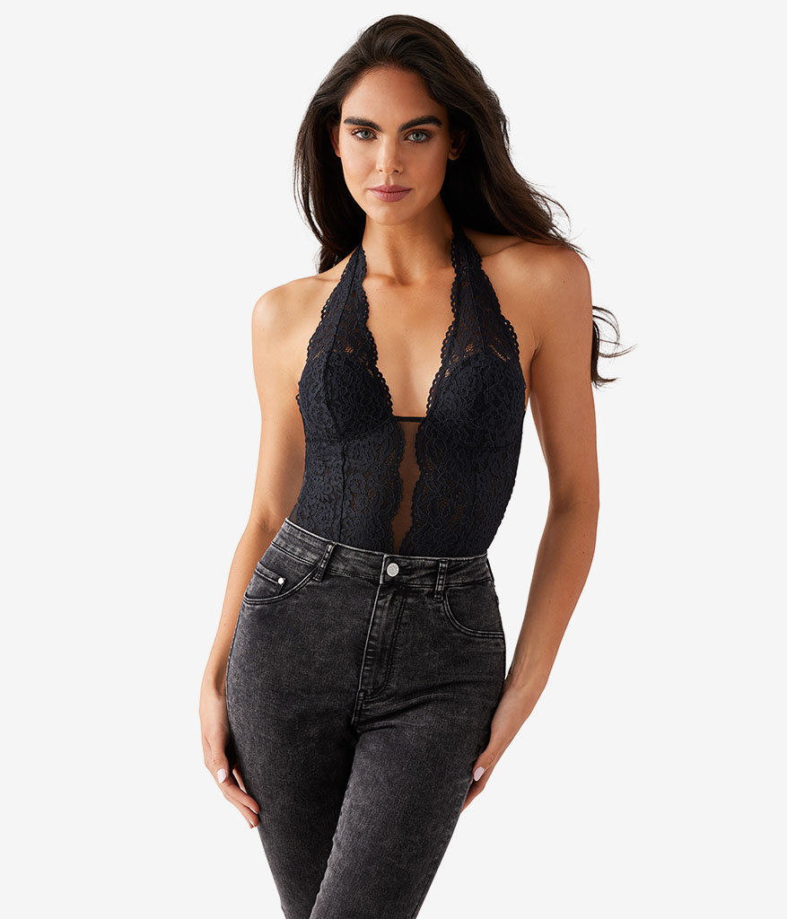b.tempt'd by Wacoal Women's Ciao Bella Pull On Wire Free Halter