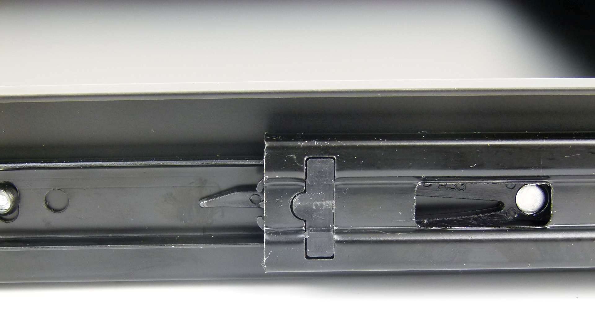 Adam Hall 1 HE ERGO 19" aluminiowa szuflada rack 874E01A (1 x 1 HE ERGO ALU)