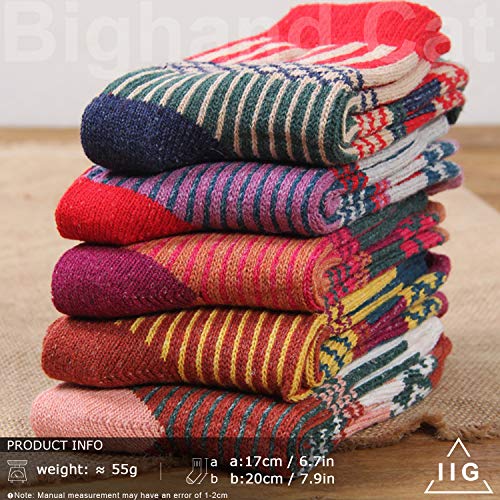 Image of IIG 5 Pairs Women's Vintage Style Thick Wool Warm Winter Crew Socks