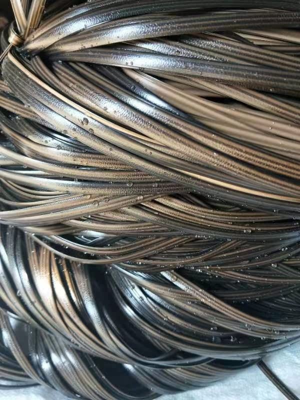 Ratán sintético plano degradado MoreiH de 70m para reparación directa de muebles de jardín.