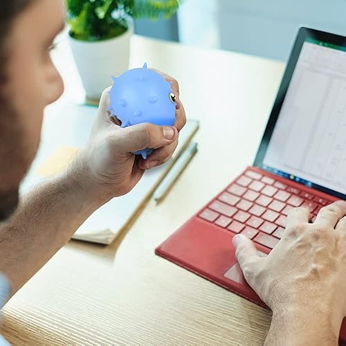 Miniatura 5 de ArtCreativity Spiky Puffer Fish, juego de 12, juguetes para apretar con pinchos para niños, juguetes de ansiedad inquietos en varios colores,