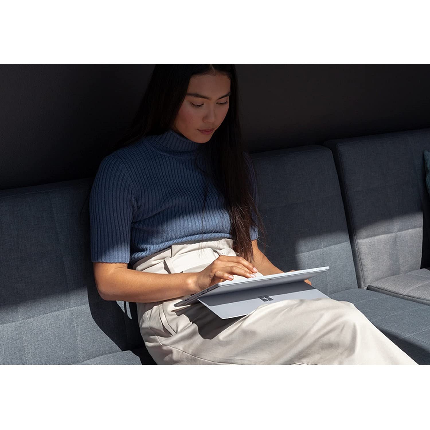 2019 Microsoft Surface Pro 7 con Intel Core i5-1035G4 (12.3-pollici, 16GB RAM, 256GB SSD) Platino (Ricondizionato)