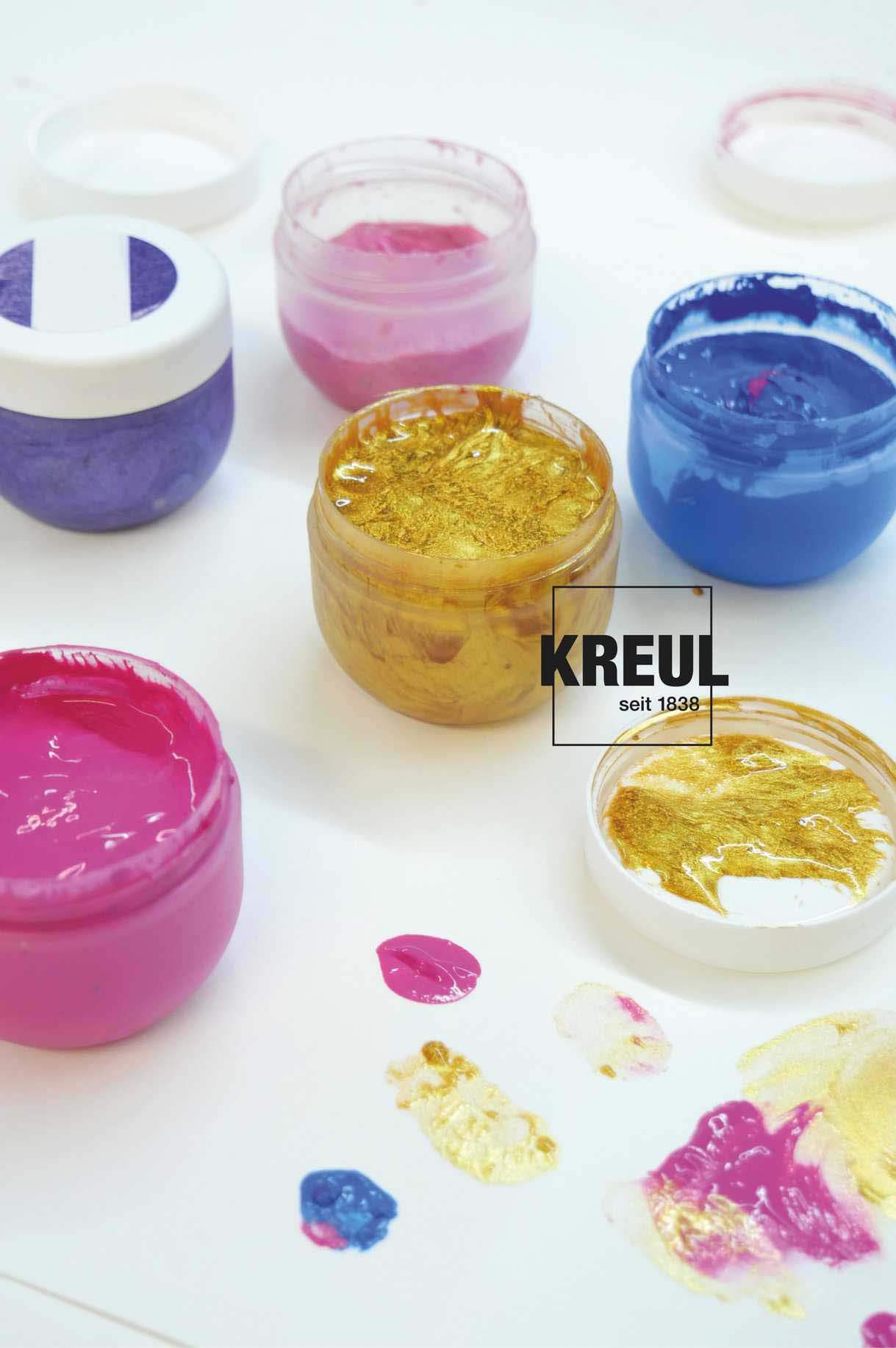 Kreul 2316 - Mucki leuchtkräftige Fingerfarbe, 6x150 ml & 23051 - Mucki Fingerfarbe für Königskinder, 6 x 50 ml in weiß, rosa, pink, lila, blau und gelb, parabenfrei, glutenfrei, laktosefrei und vegan