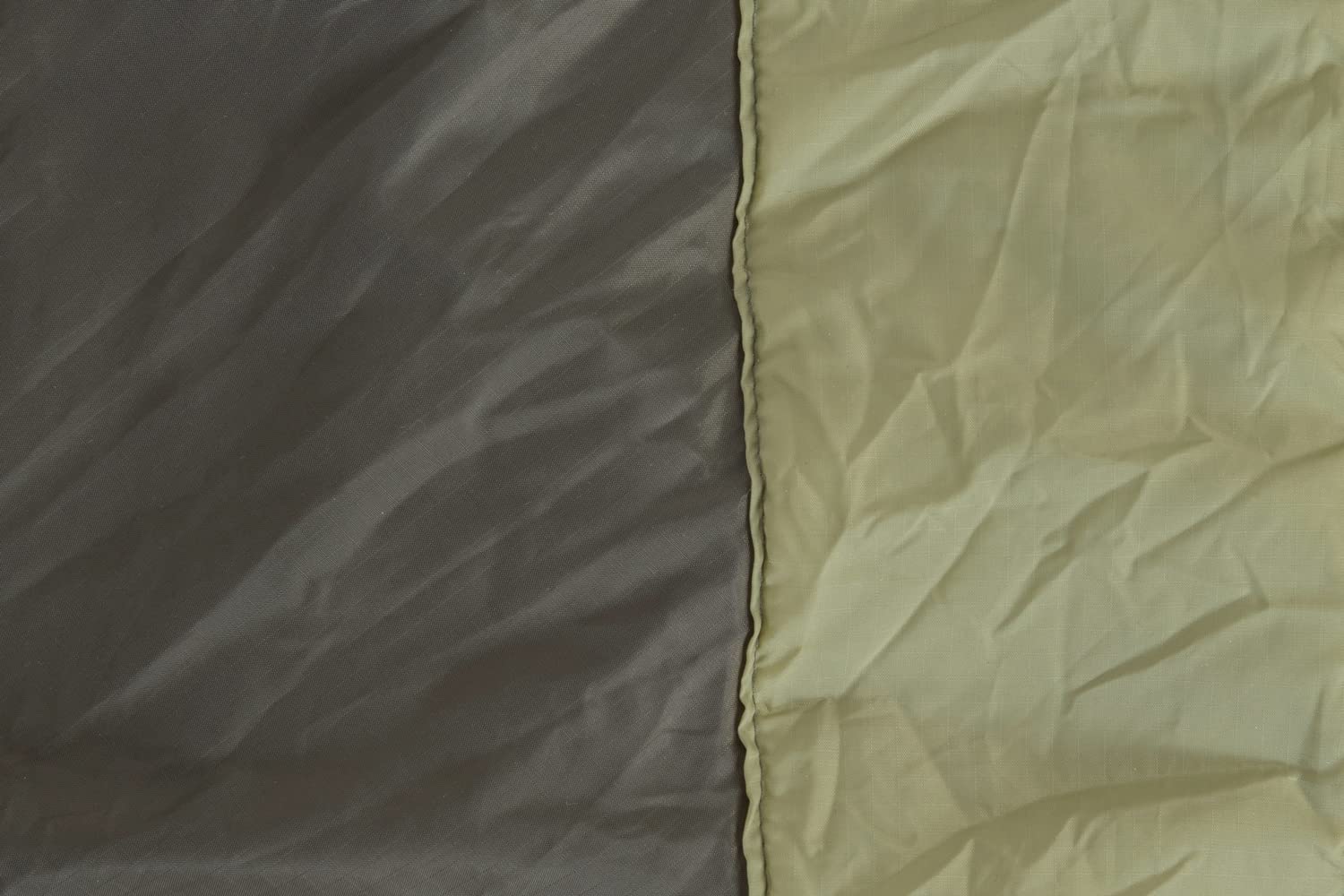 AMAZONAS Hamak Ultra-Light Moskito-Traveller Quilted XXL ok. 1,15 kg ok. 305 x 160 cm Wymiary opakowania 40 x 19 cm do 200 kg Zalecany od 190 m