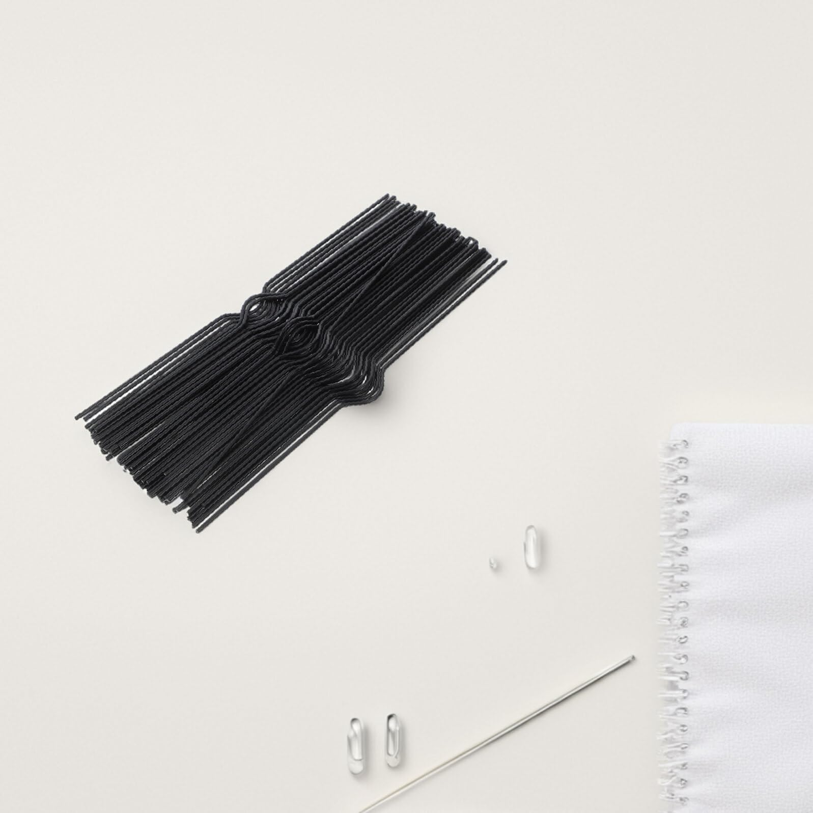 Cabilock 100 Unidades Gancho de Alambre para Colgar Calendarios Resistente Hierro Negro Doble Espiral para Calendarios Álbumes Pósteres y Banners Pared Instalación Rápida Herramientas