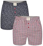 Sportlich, klassisch oder modisch modern, mit den Farbenkombinationen aus blau, weiß, rot, grau und marine ist der Mann im Business und in der Freizeit immer stylisch gekleidet.