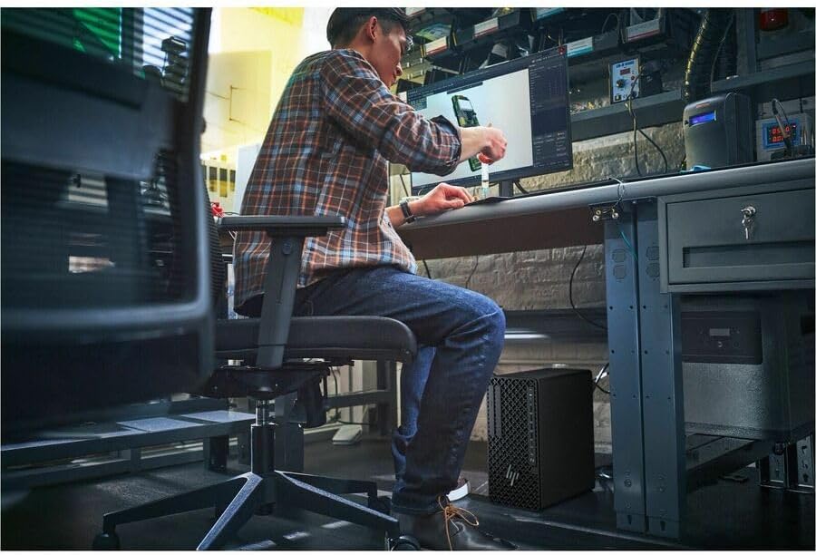 HP Z1 G1i Desktop Computer - Intel Core Ultra 7 265-64 GB - 1 TB SSD - Tower - Black