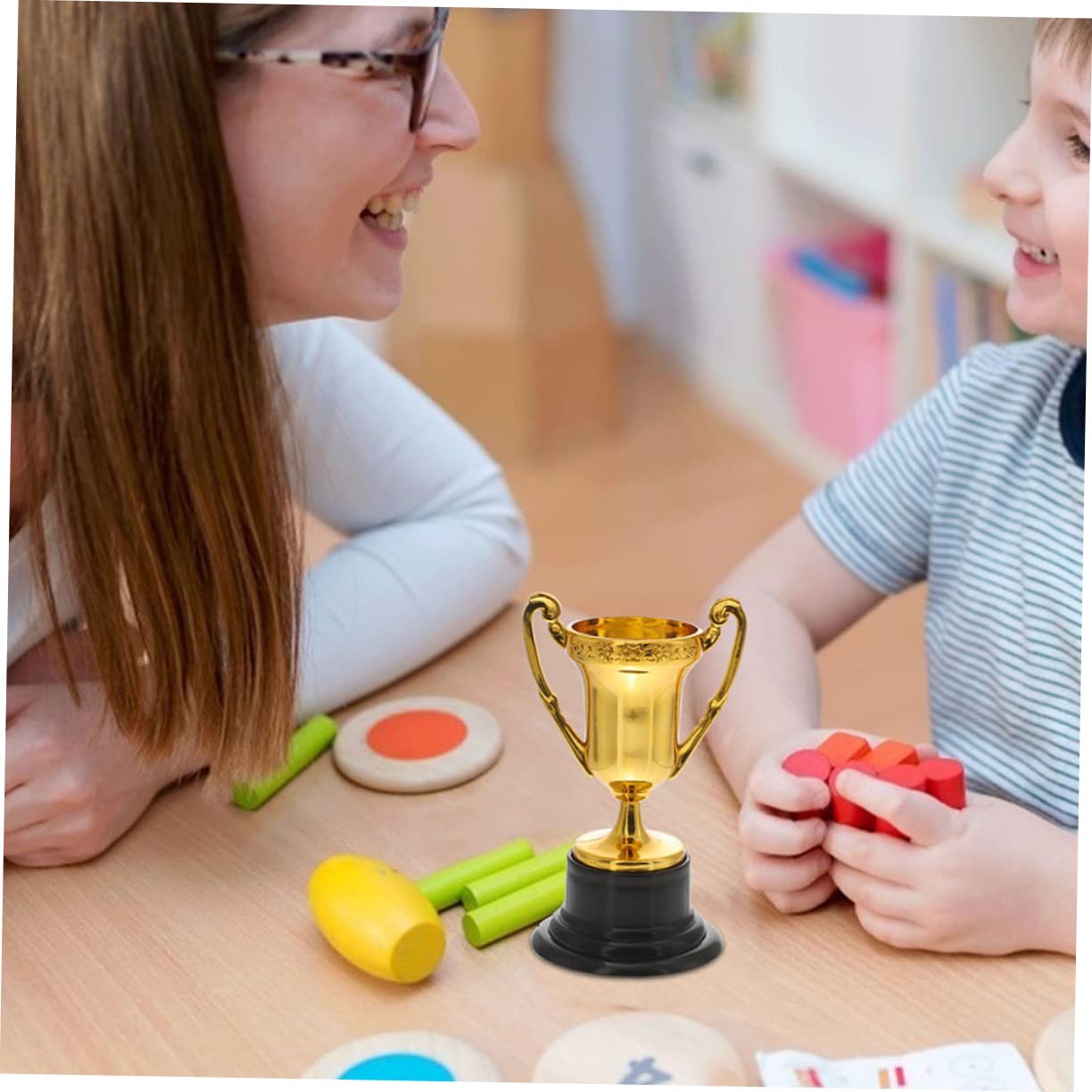 Happyyami 16Pcs Trophy for Small Plastic Trophies with Base Ideal for Parties Classroom Prizes Carnival Favors and Reward Decorations