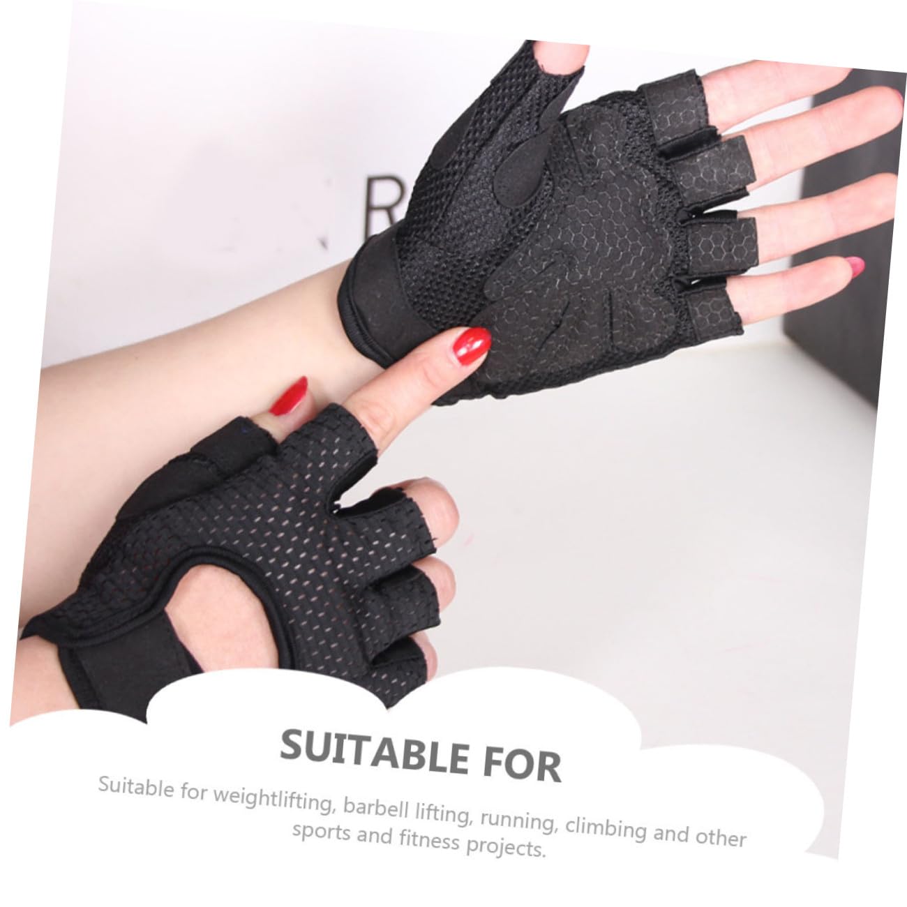 Sosoport 4 Pares de Guantes de Gimnasio de Medio Dedo para Hombre Guantes de Levantamiento de Pesas Transpirables Guantes de Entrenamiento Portátiles Guantes de Ciclismo al Aire