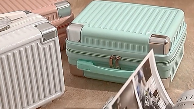 Bottiglia Termos Con Scomparto Segreto - Nascondiglio Per Soldi E Oggetti Di Valore, Acciaio Inox - Foto 13