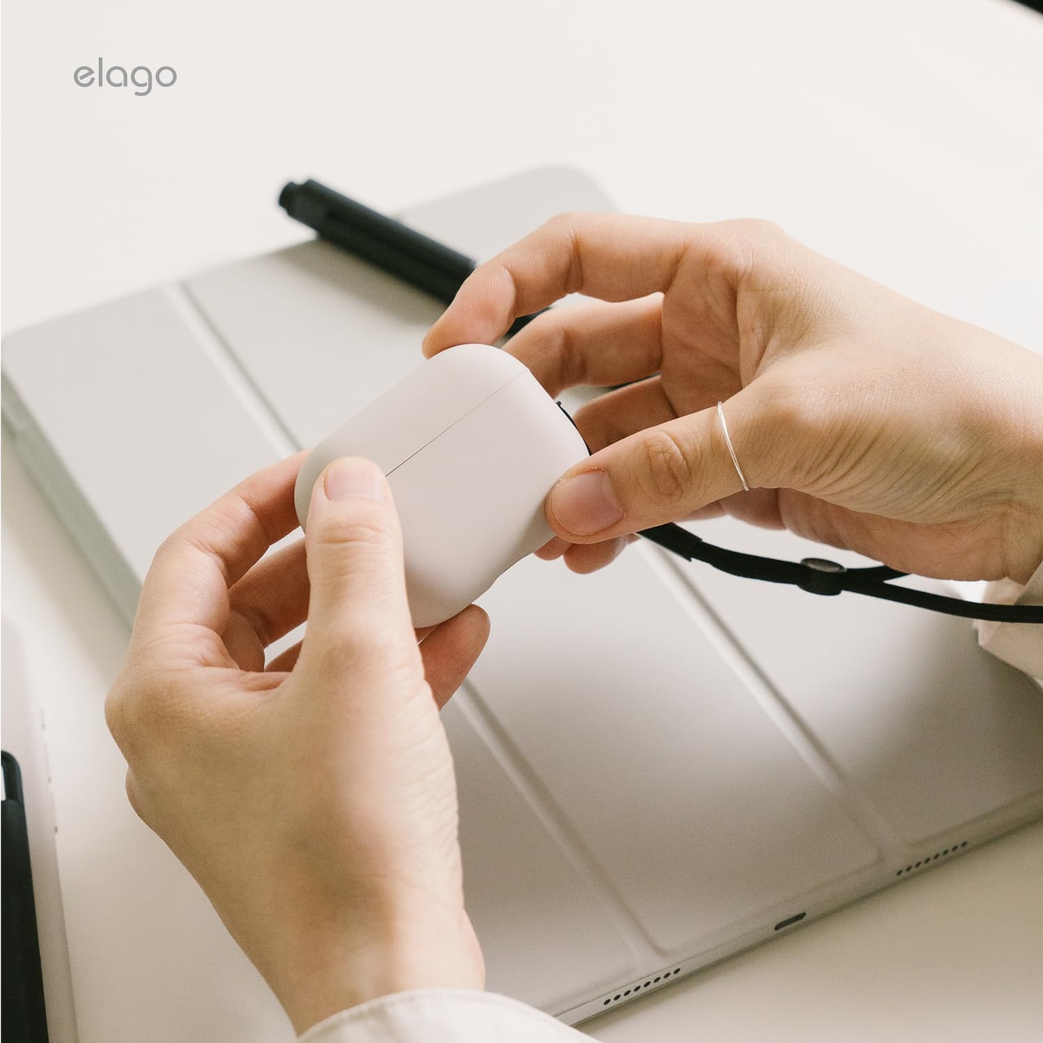 Air Pods Pro3 本体+充電ケース+elago製ケース Amazon.co.jp: 【elago】 AirPods Pro3 対応 ケース クリア 耐衝撃 傷