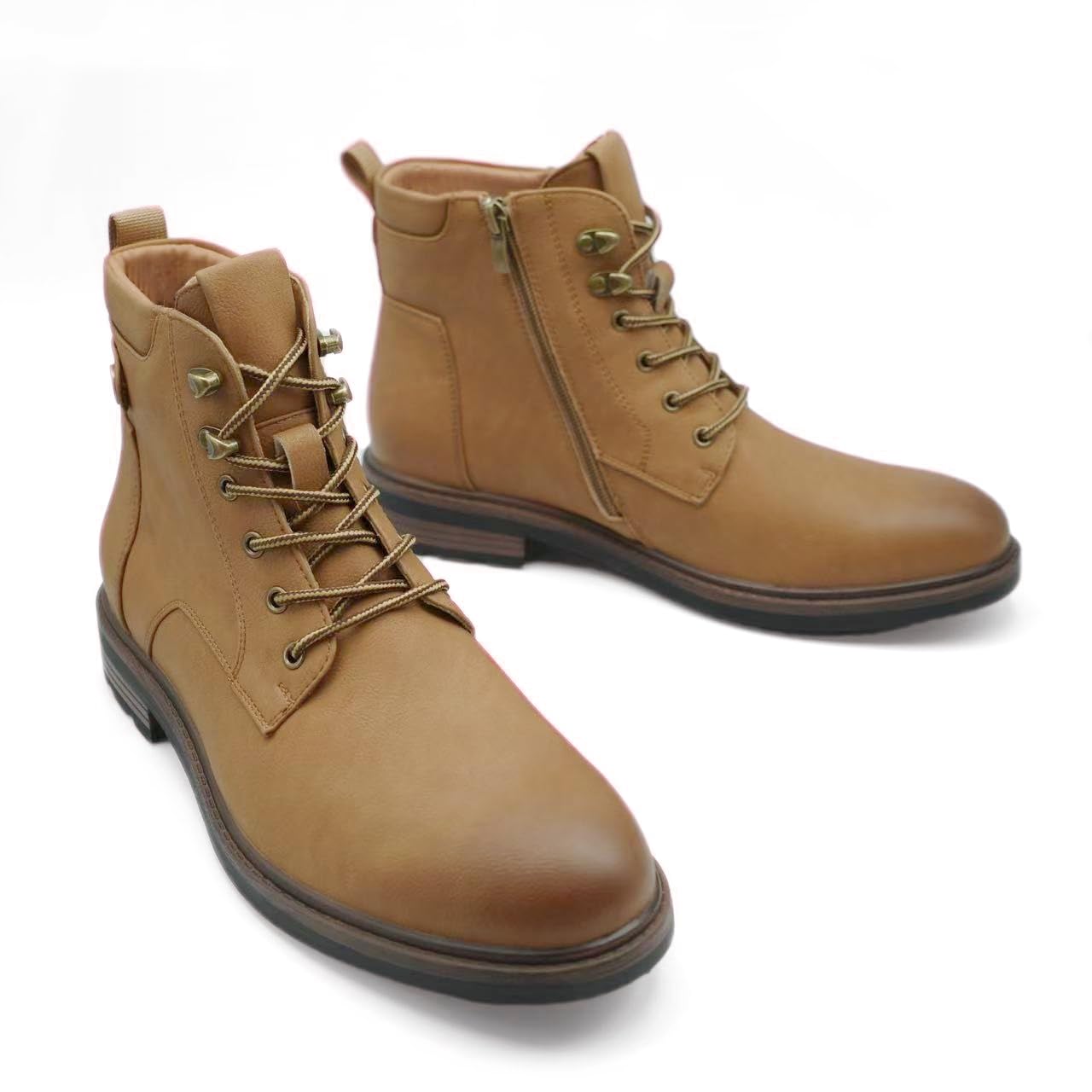 Finishing & Sewing Stivali da combattimento classici con lacci, in pelle marrone chiaro, stivali da lavoro in stile militare con occhielli in metallo, suola in gomma resistente