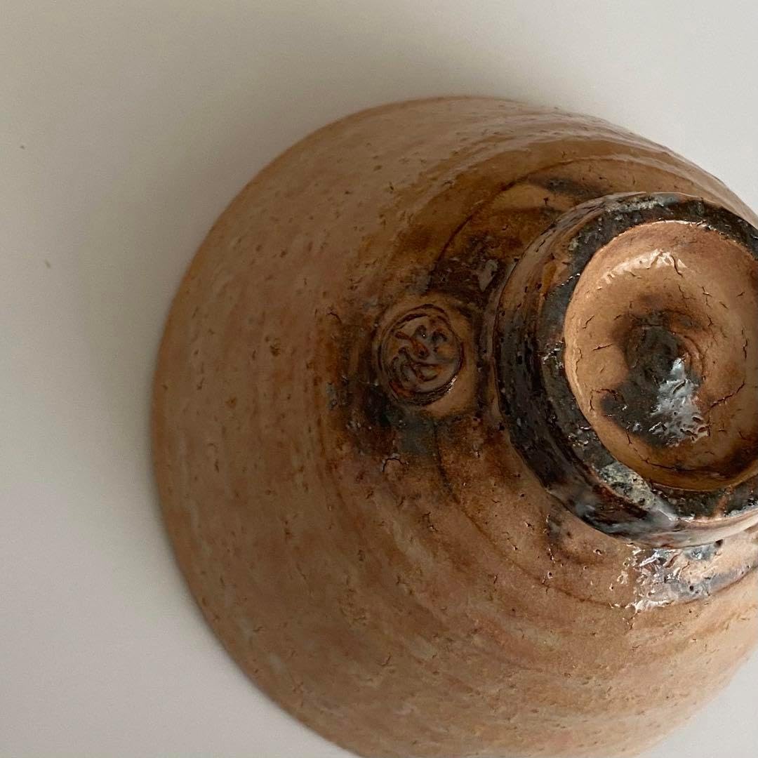 抹茶茶碗　萩焼　一立窯　陶印あり　木箱あり　美品 CATEGORY ホーム＆キッチン 抹茶茶碗 萩焼 一立窯 陶印あり 木箱