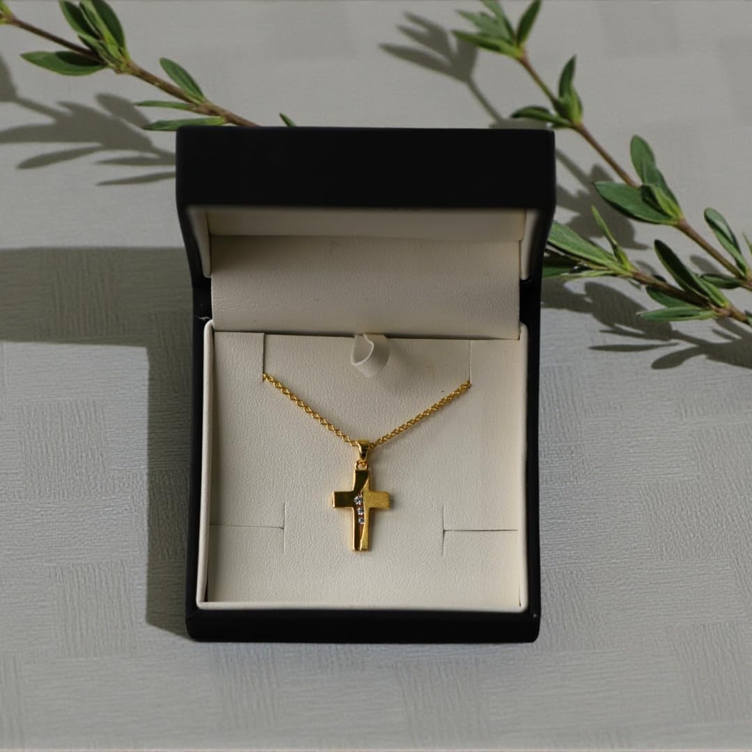 Łańcuszek z krzyżykiem ze złota (srebro wysokiej próby 925) z cyrkonią + w zestawie luksusowe etui + łańcuszek z krzyżykiem z kamieniem jak diament wisiorek na komunię bierzmowanie łańcuszek na chrzest FF429