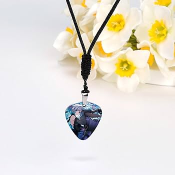 りぶ 歌い手 りぶわんくじ B賞 ピックネックレス VOLTACTION Half Anniversary】ギターピック風ネックレス（渡会