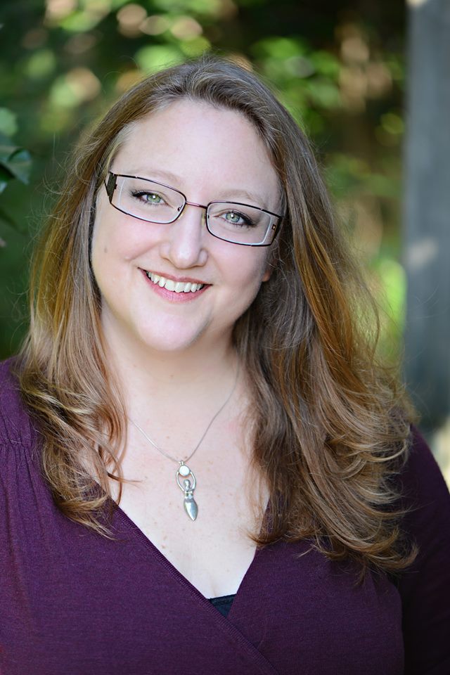Leandra Witchwood books, biography, latest update