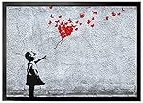 1art1 Mädchen mit Luftballon und Schmetterlingen | Fußmatte für Innen-Bereich und Außen-Bereich | Banksy-Style | Design Fußmatte 50 x 70 cm