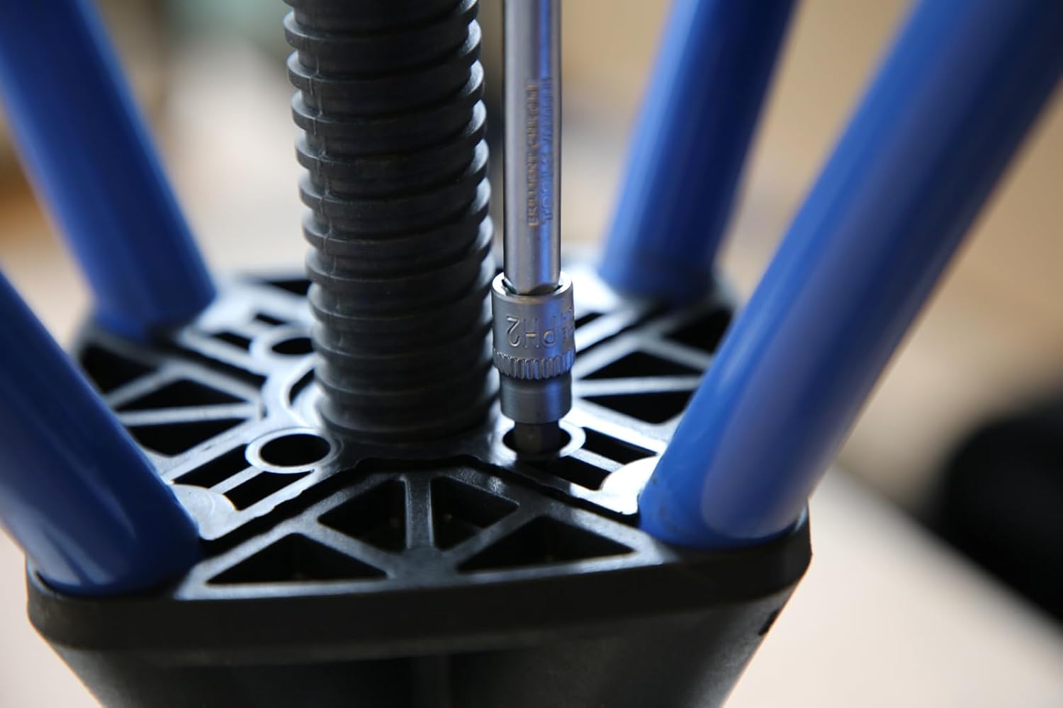 Brilliant Tools BT020802 1/4 Inch PZ Screwdriver 38 mm PZ2 Insert