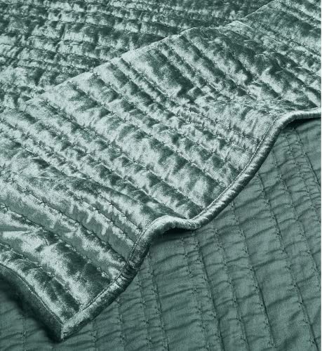 Hotel Collection Variegated Stripe Velvet Full Queen Coverlet Emerald
