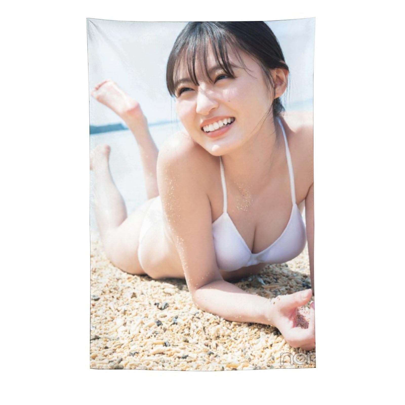 Amazon.co.jp: 遠藤さくら(乃木坂46)最新グラビア水着画像タペストリー