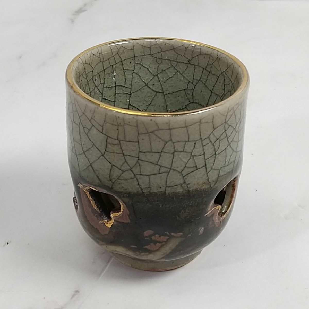 Amazon.co.jp: 383 相馬焼 跳ね馬 酒器セット 徳利2本 猪口5客 Amazon.co.jp: 383 相馬焼 跳ね馬 酒器セット 徳利2本 猪口5客