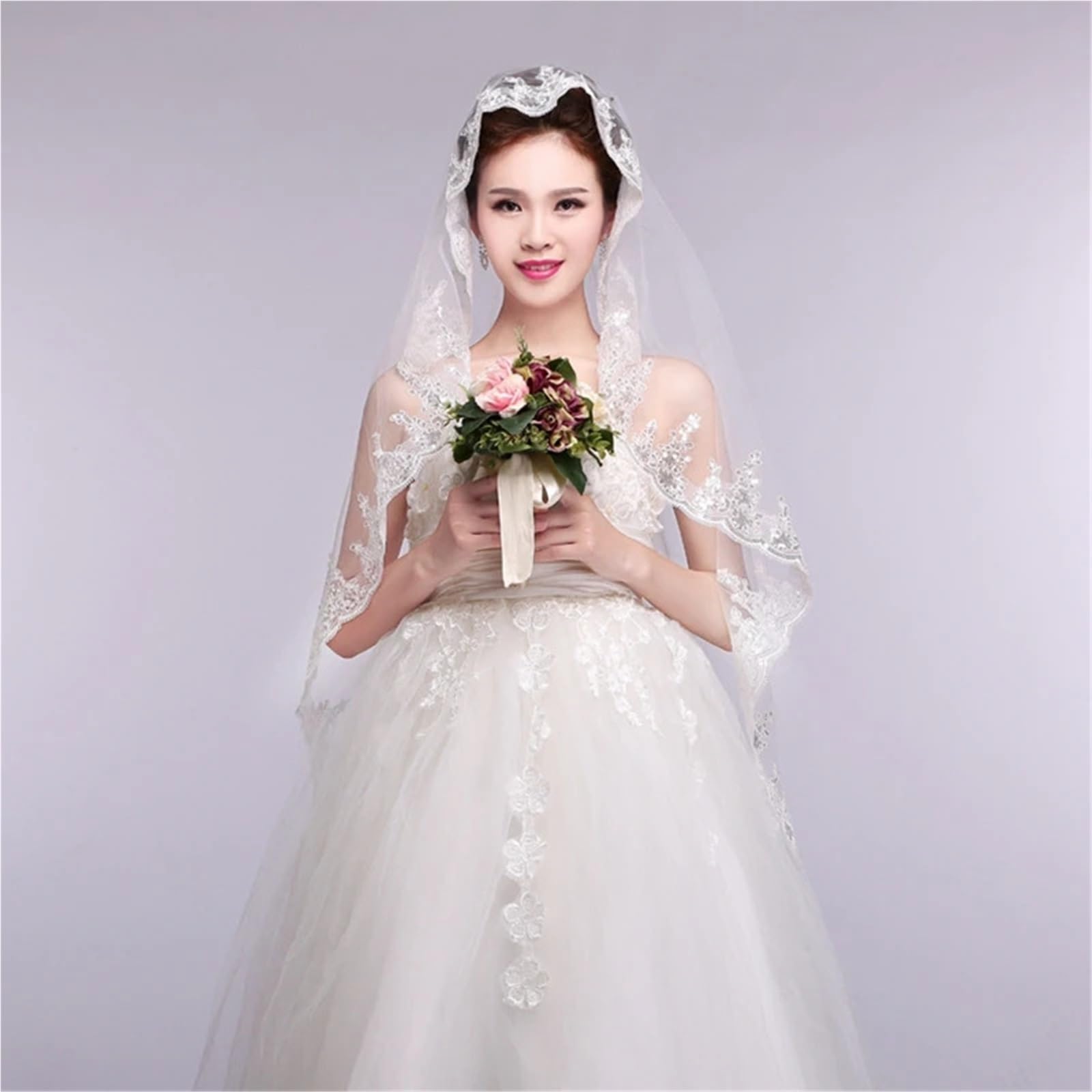 Generico Nuovo arrivo 1 strato paillettes pizzo bordo veli da sposa economici accessori da sposa Welon Matrimonio velo da sposa sexy
