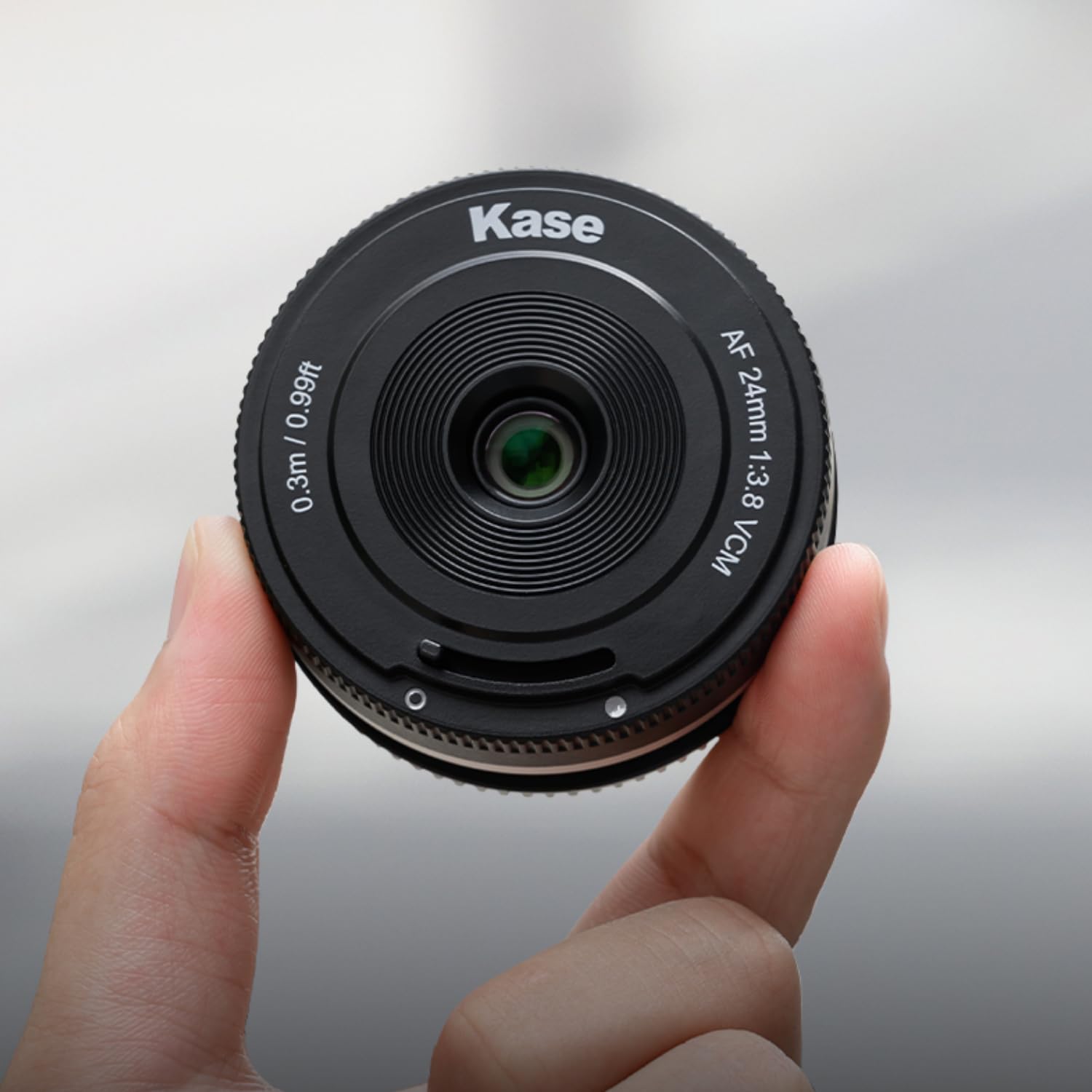 Kase AF 24mm F3.8 - Obiettivo Pancake per montaggio FE, formato completo AF