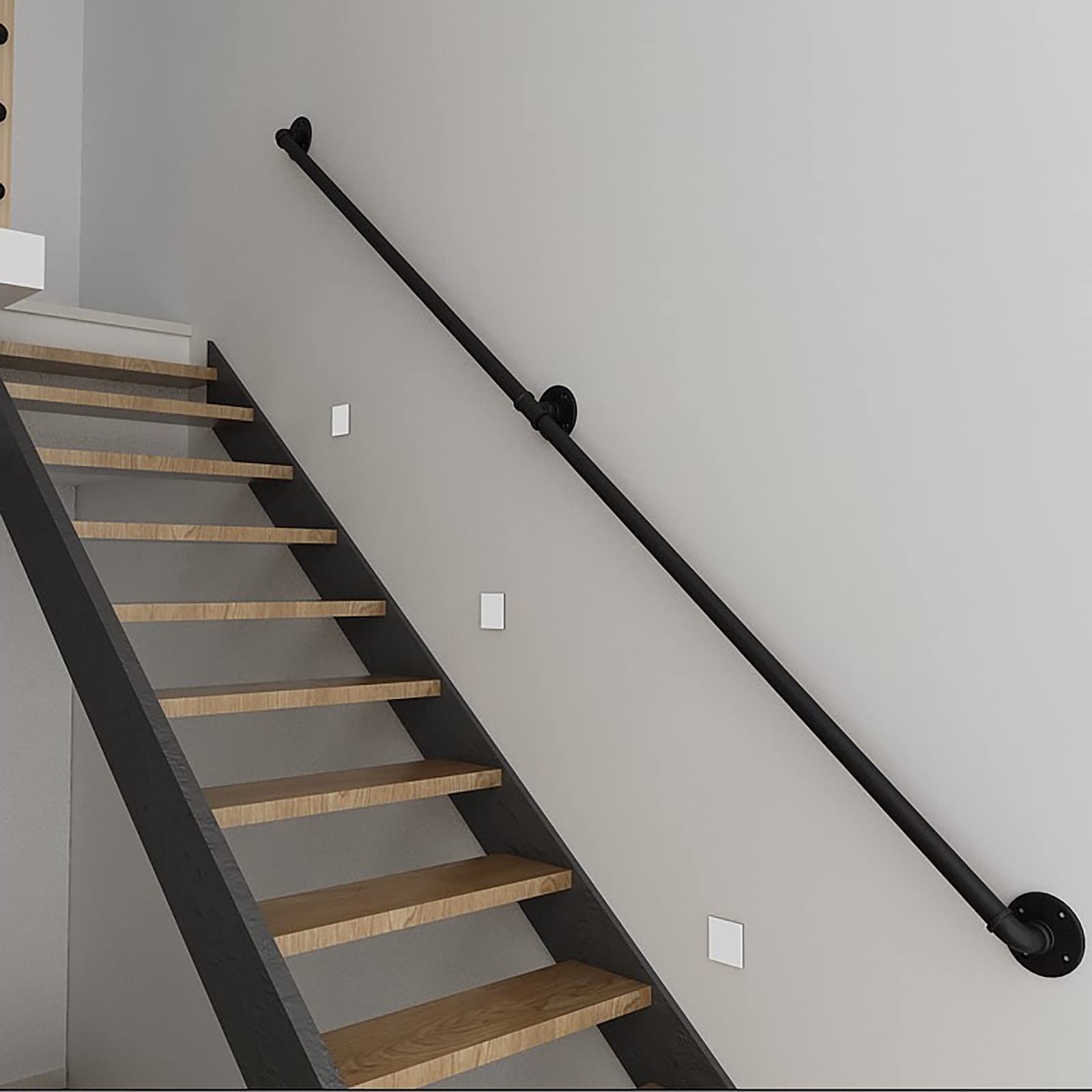 Balustrade de pont en fer forgé au design industriel et rustique raffiné