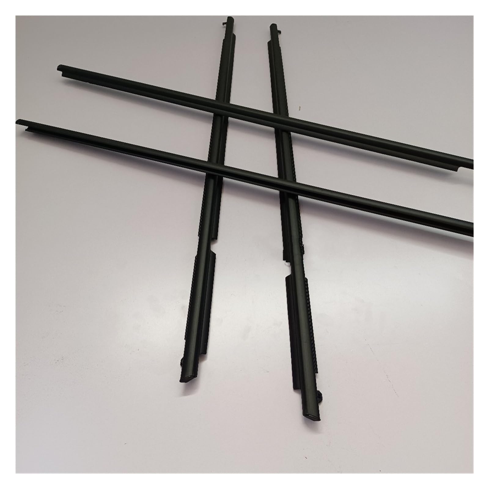 Guarnizione 4 Pezzi Di Gomma Per Finestrini Esterni Per Toyota Per RAV4 2009-2012 75720-0R020 Striscia Protettiva Per Vetri Vetro Esterno Guarnizioni Per Finestre