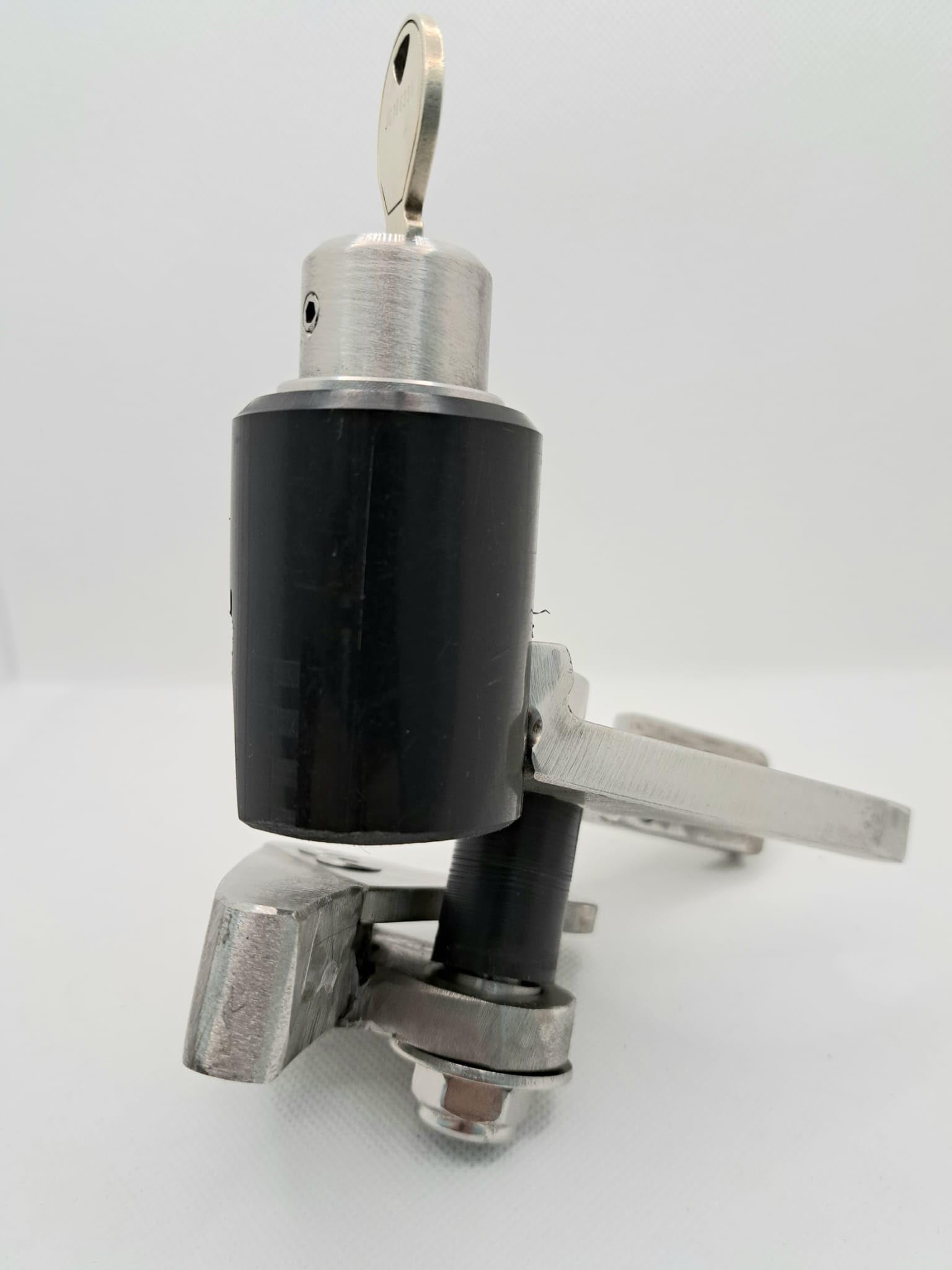 ANTIFURTO MECCANICO BLOCCA CAVALLETTO CENTRALE PER MOTO HONDA AFRICA TWIN IN ACCIAIO INOX E CHIAVE CODIFICATA - BLOCK BRAKE