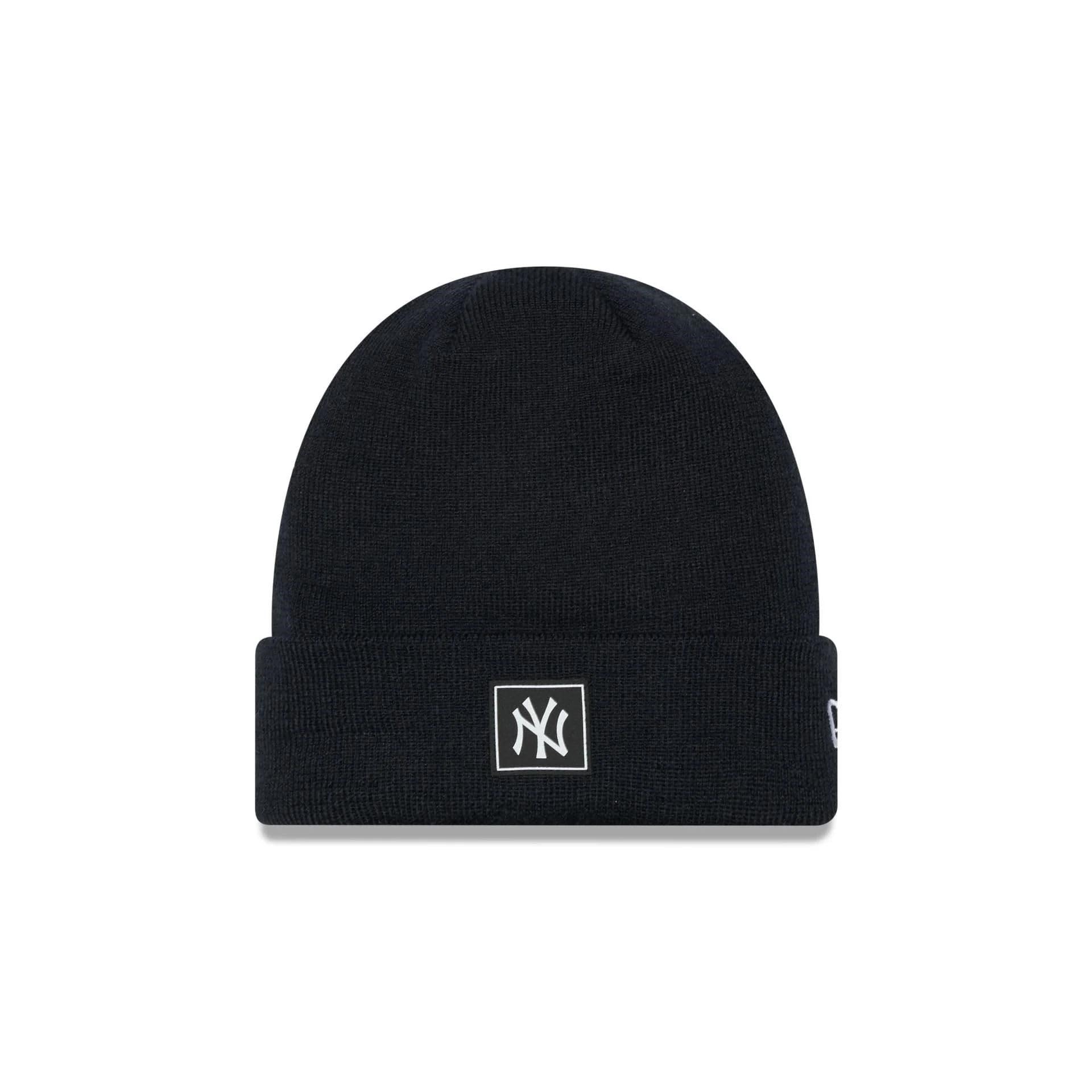 New Era New York Yankees MLB Team Beanie Black