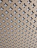 Panel decorativo de madera, tabique de pared, rejilla de cubierta de radiador, decoración de muebles, corte láser de tablero MDF de 3 mm de grosor (tamaño 1200 x 620 mm) con patrón de cruz (002B)