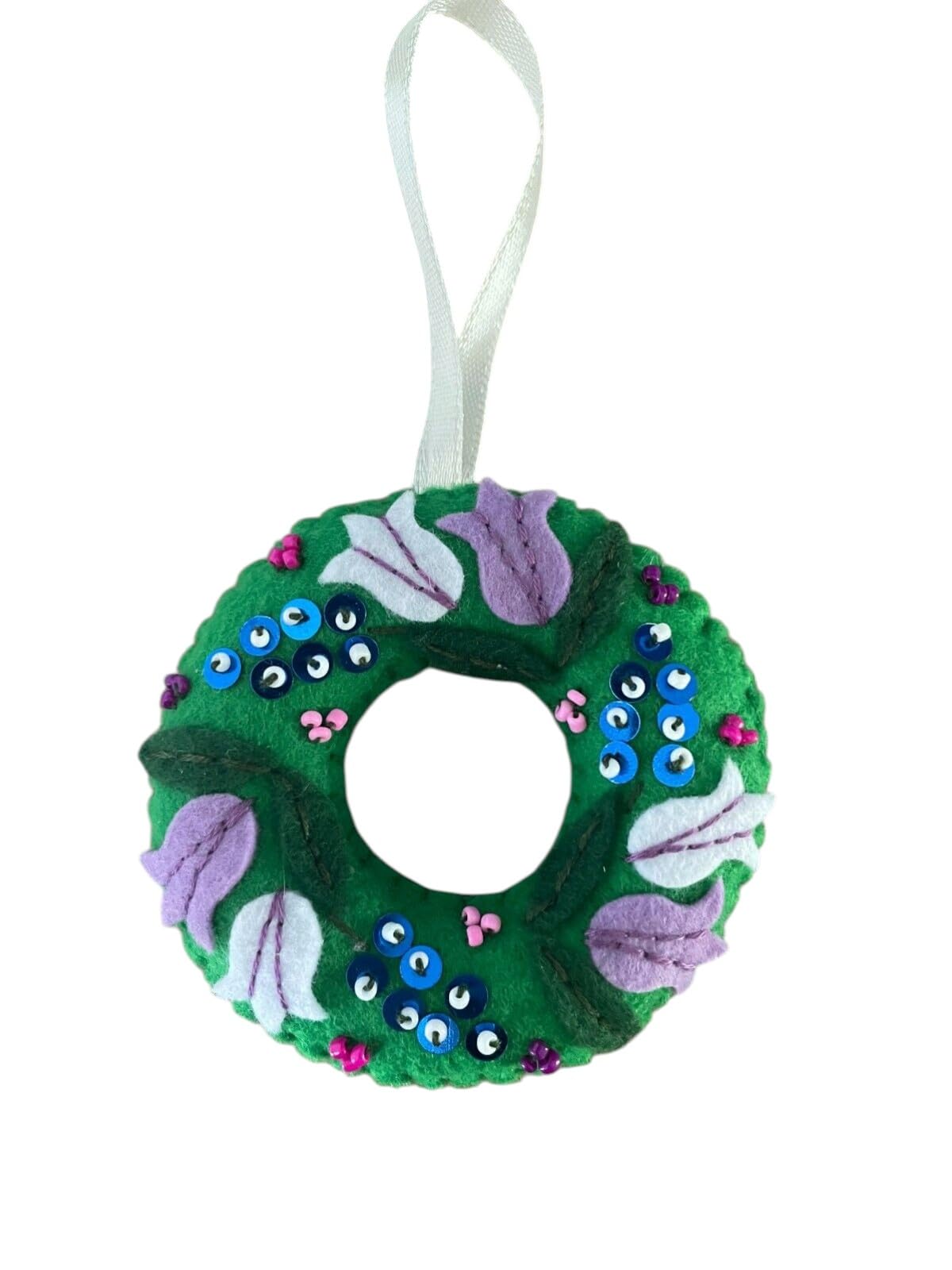 Handmade felt Easter decorations hanging ornaments bunny, chicken, egg (tulip wreath) — image 1