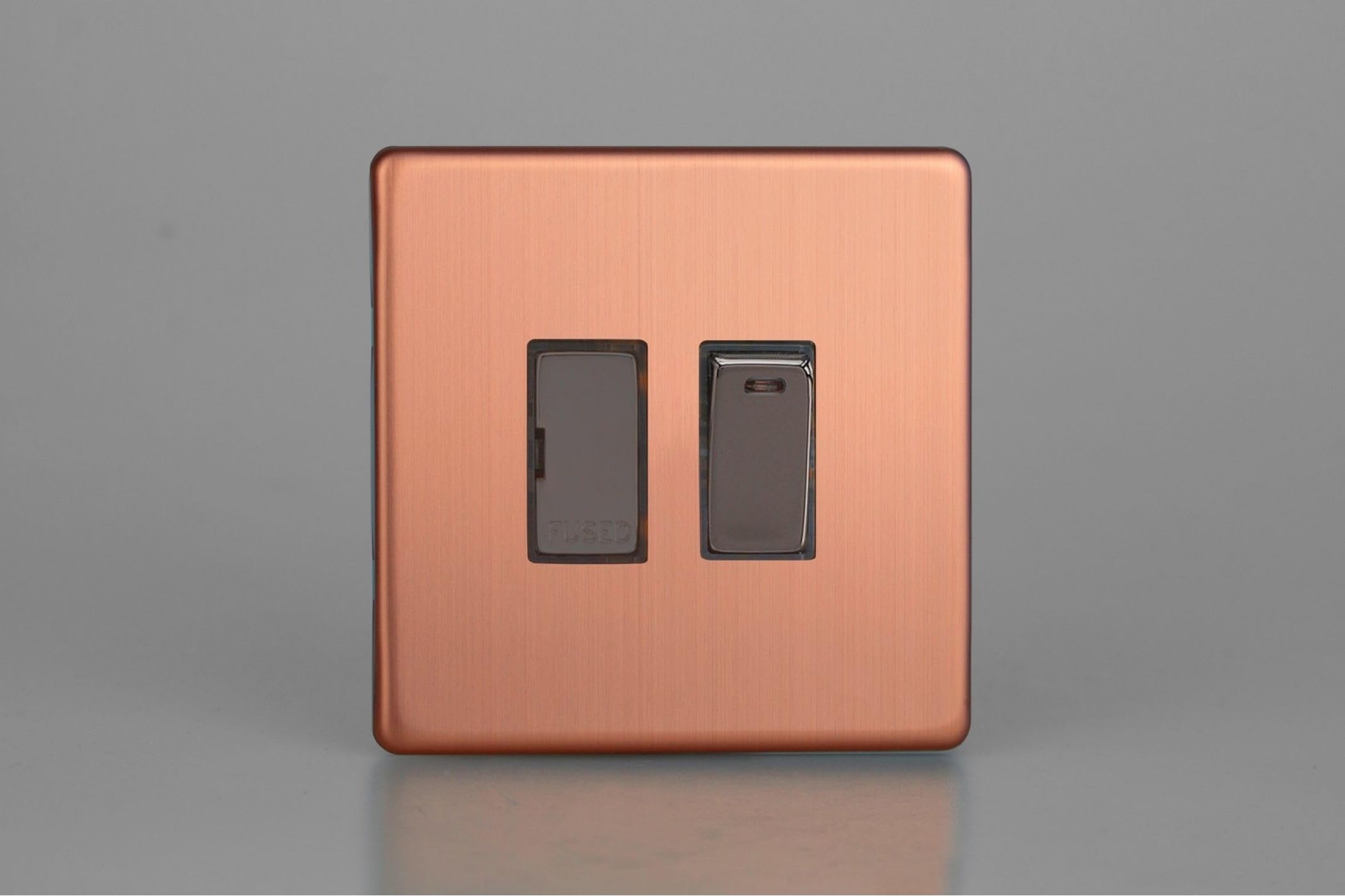 Varilight Brushed Copper Xdy6ns.bc Switched Fused Spur + Neon, Urban Screwless Iridium Insert