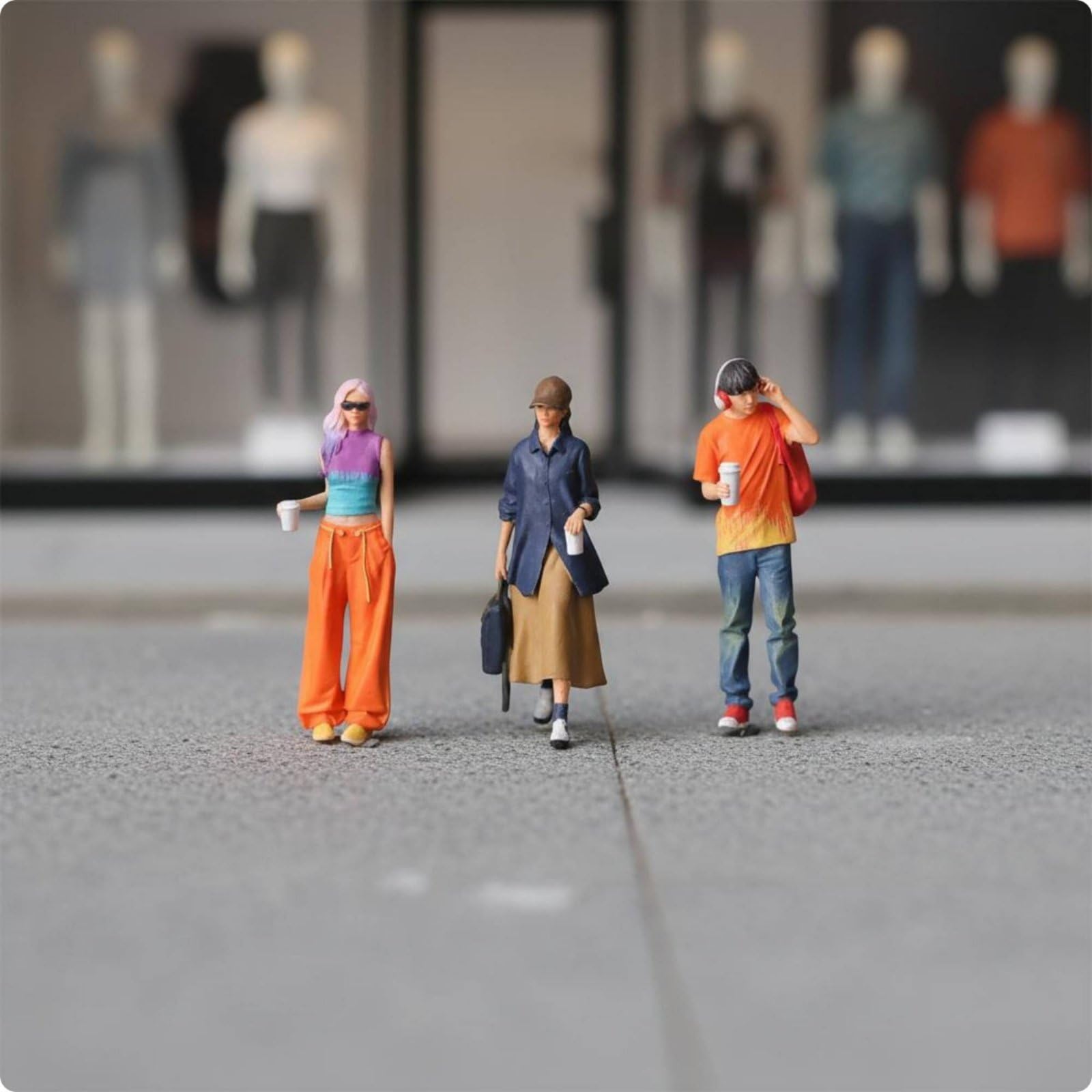 Figurina Fashion Resina Statuetta Miniatura Personaggio con Abbigliamento Moderno E Postura Dinamica per Costruzione di Scene Esposizione di Modelli, Mo223061