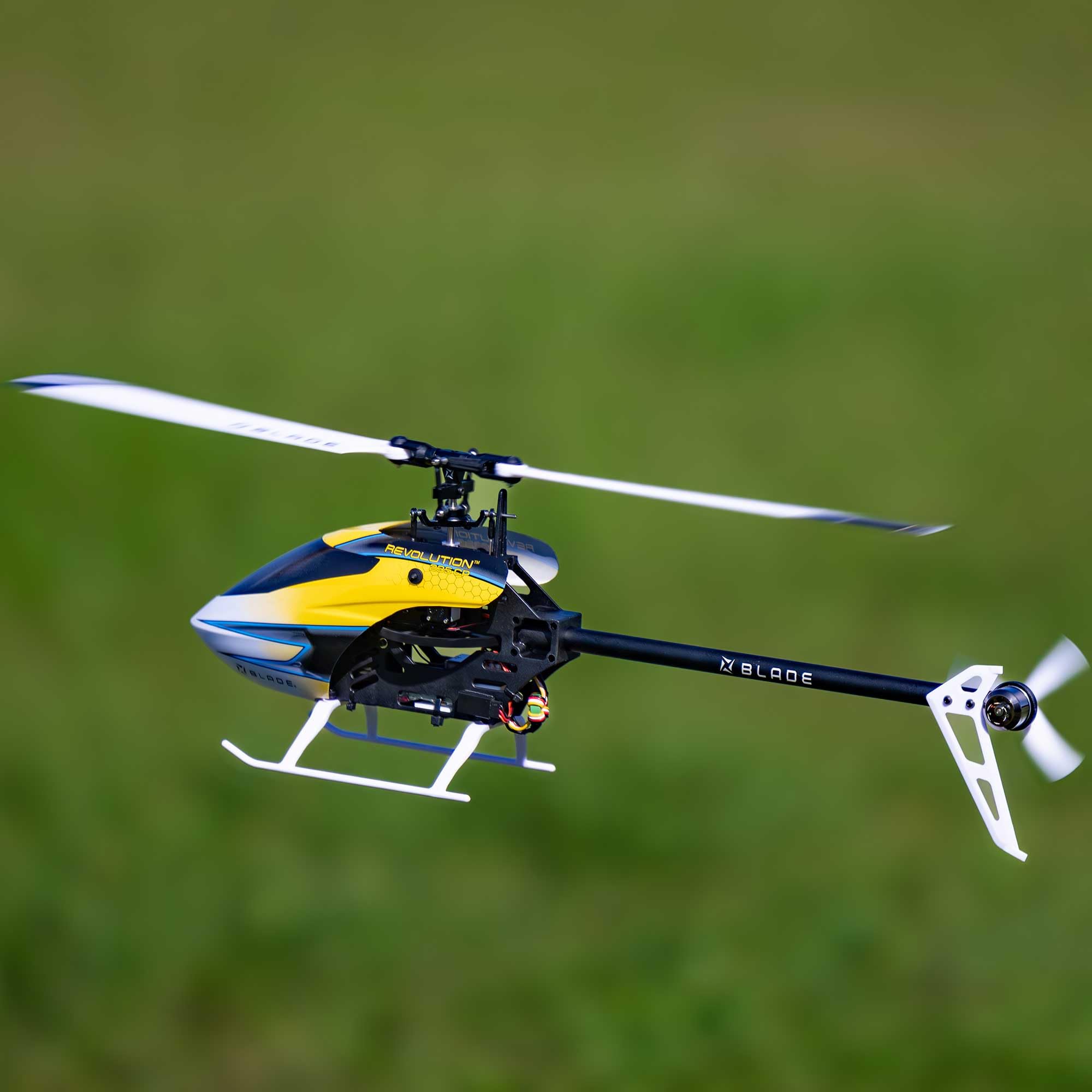 Blade Revolution 235 Collective Pitch, Ready to Fly Basic, Safe Mode, 3D Flug, Ferngesteuerter Helikopter ohne Akku und Ladegerät