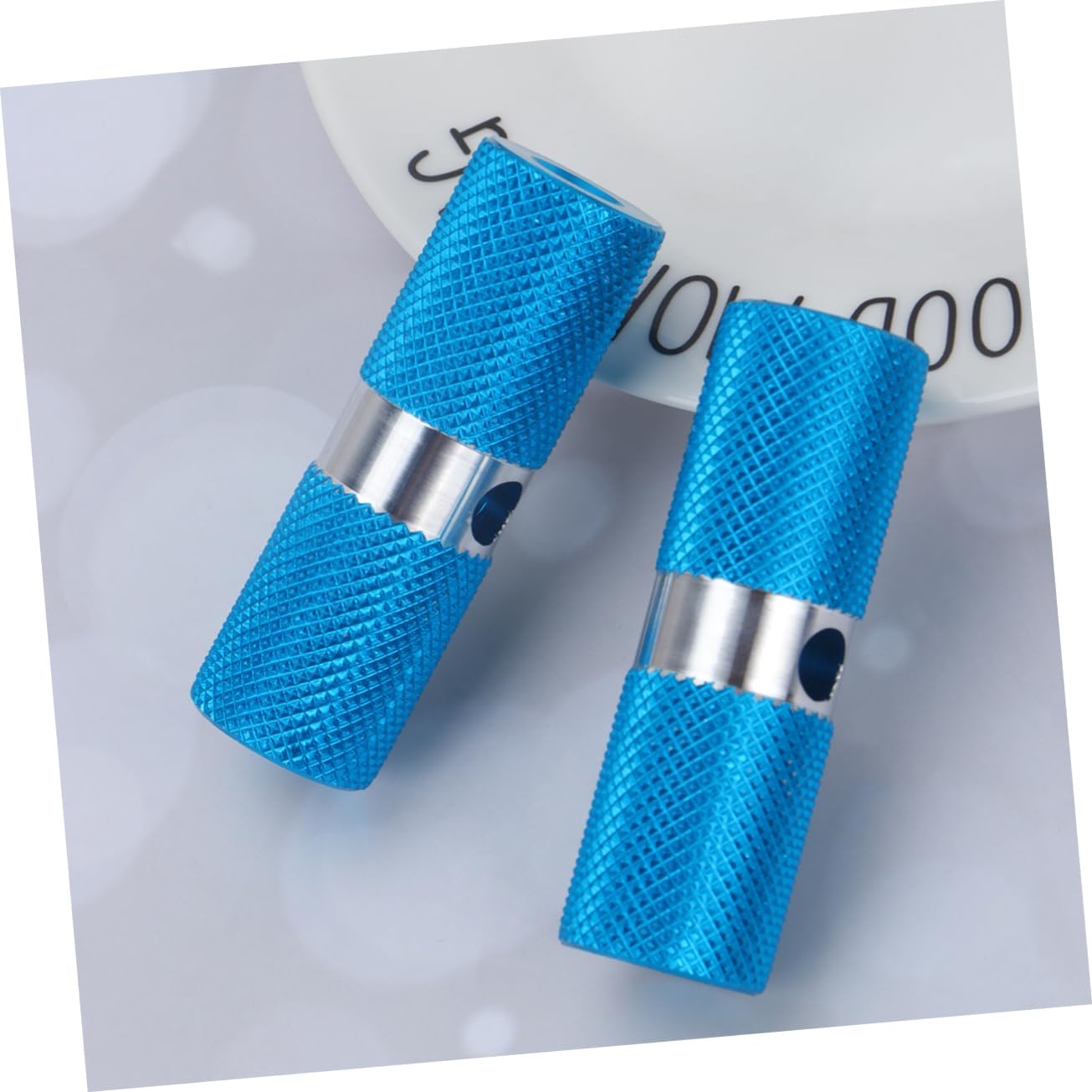 KOMBIUDA 1 Pair Front Rear Axle Foot Peg Bike Bike MTB Pegs Volleyball Ribbons LED Letters Bike Pedals Rear Foot