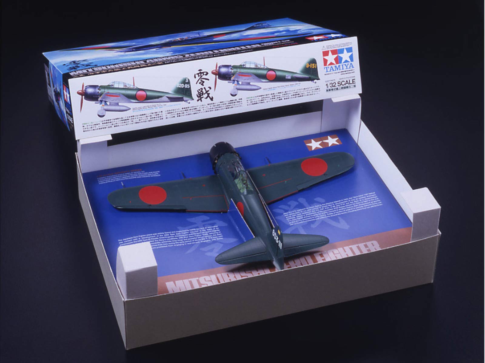 Tamiya 300060318-1:32 Mitsubishi A6M5 Zero Fighter Flugzeug