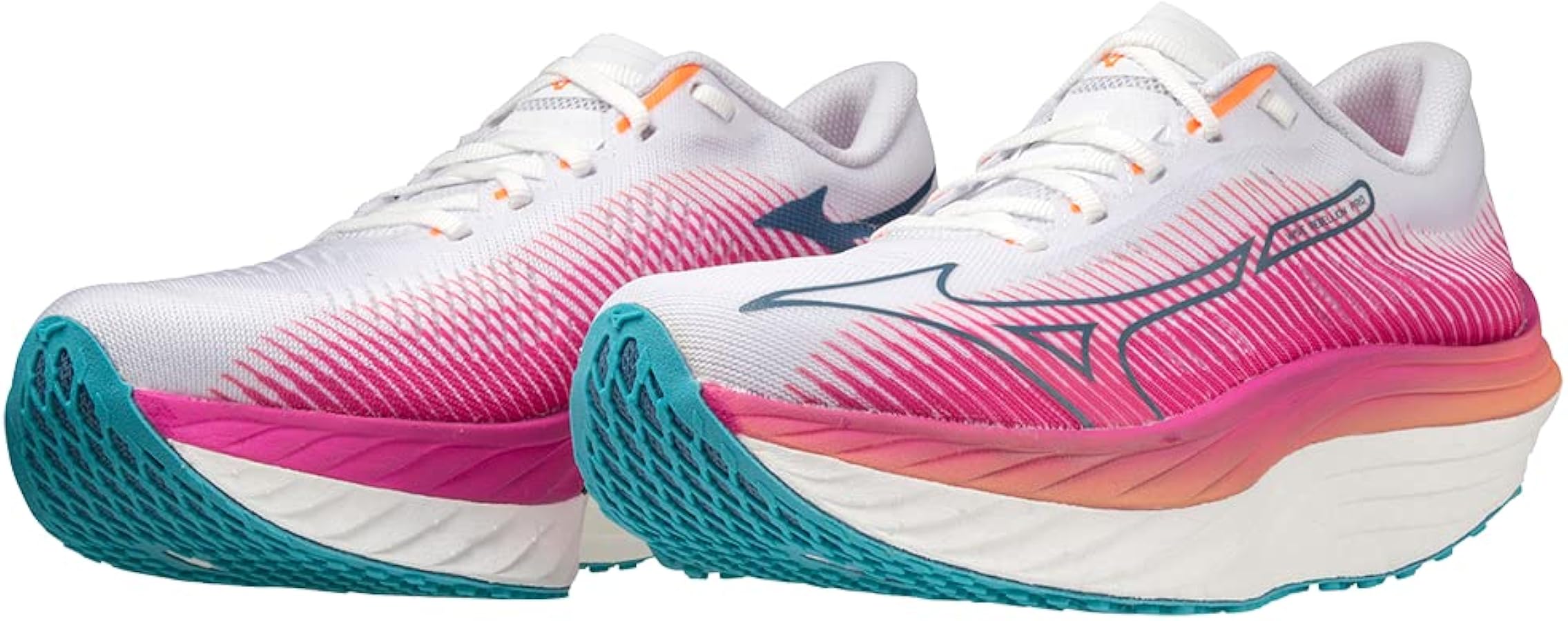 シューズ MIZUNO WAVE RIGHTREVO RUN PRO Cut in half: Mizuno Wave Rebellion Pro Review | RunRepeat