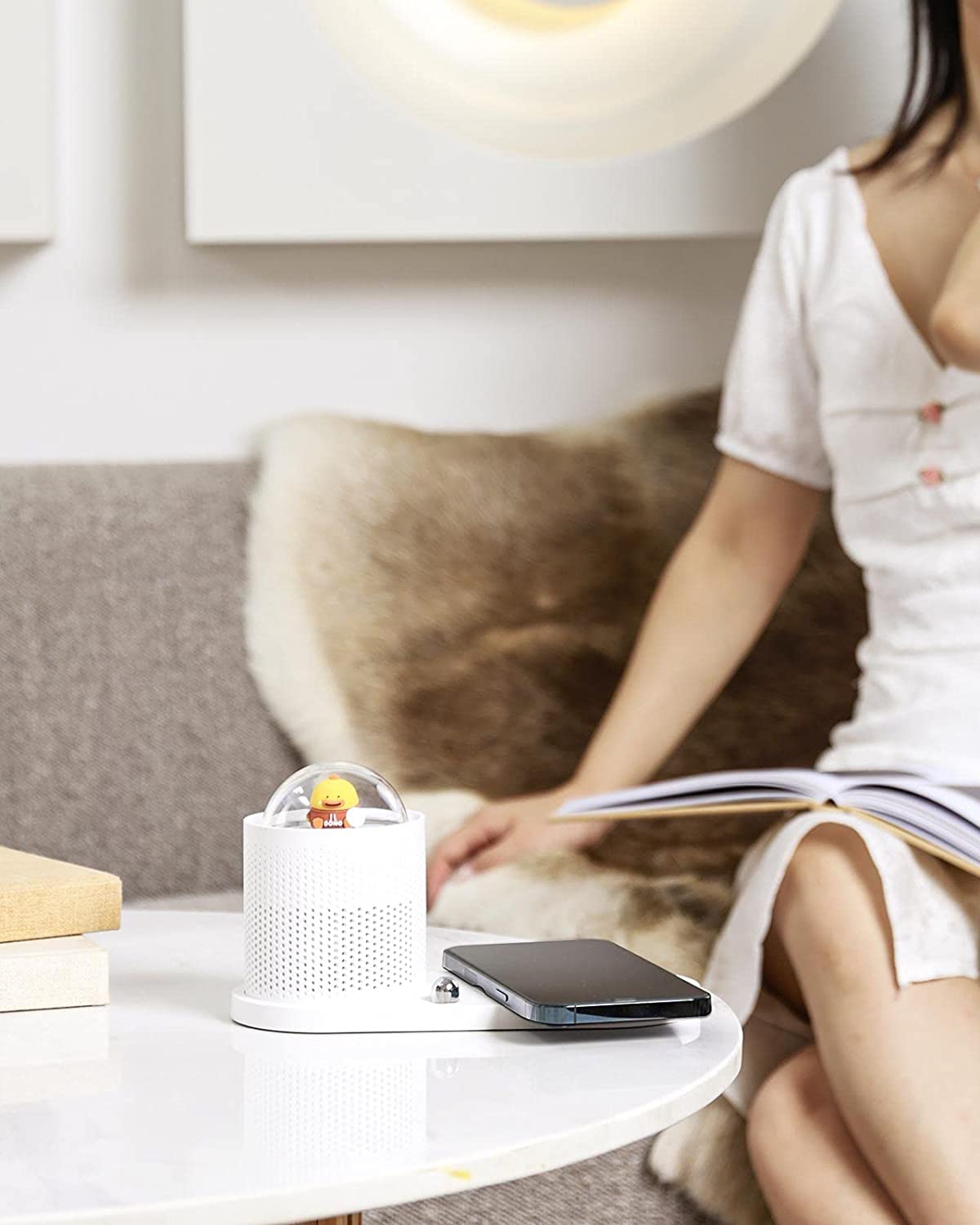 Marrone Mini Cute LED Desk Lamp with USB Cable Charging Port with W-ireless Charger 3 Lighting Modes Sensitive Control Eye-Caring Office Lamp-picture-10