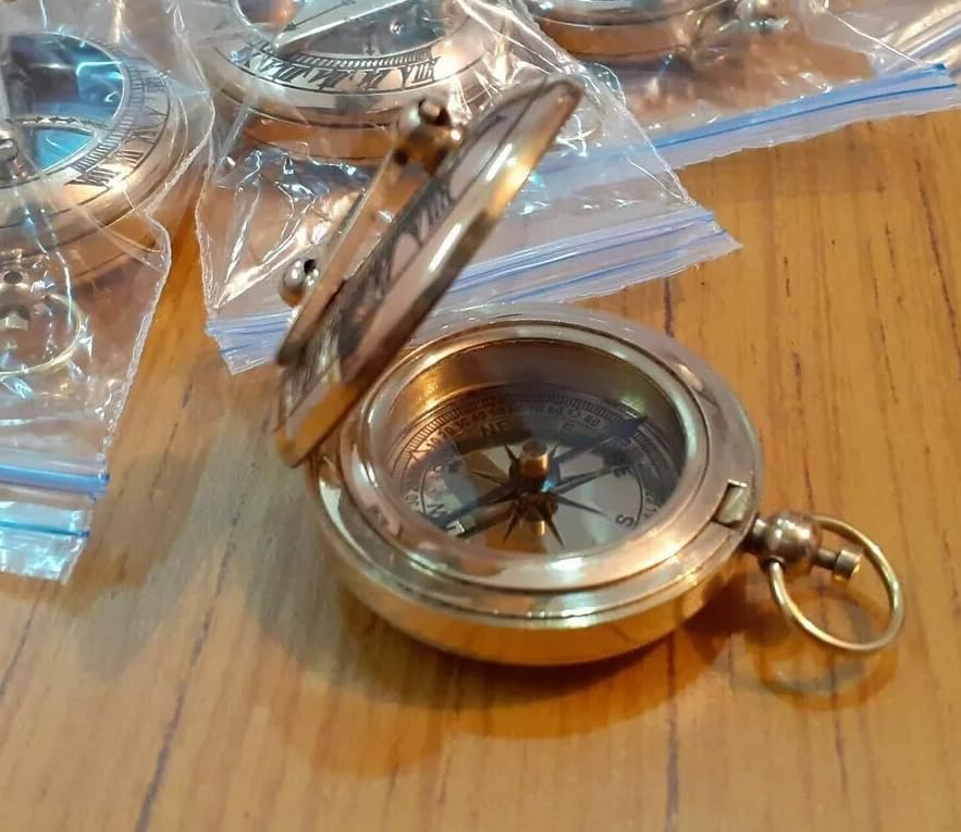 Lot of 50 mosiężny zegar słoneczny mini kompas morski ręcznie robiony