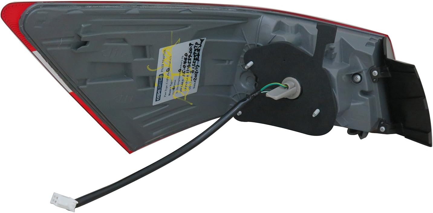 TYC Right Tail Light Assembly Compatible with 2013-2015 Toyota Avalon