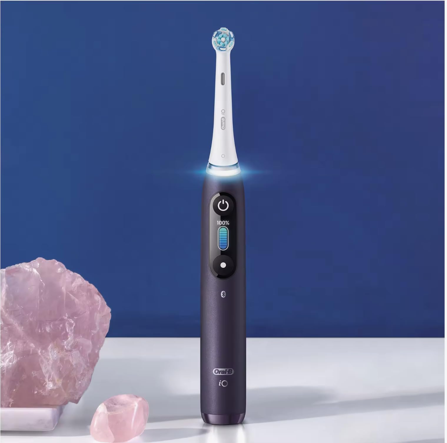 Oral-B iO 8S Violet Elektrische Zahnbürste, 2 Bürstenköpfe, 1 Reiseetui, Designed by Braun