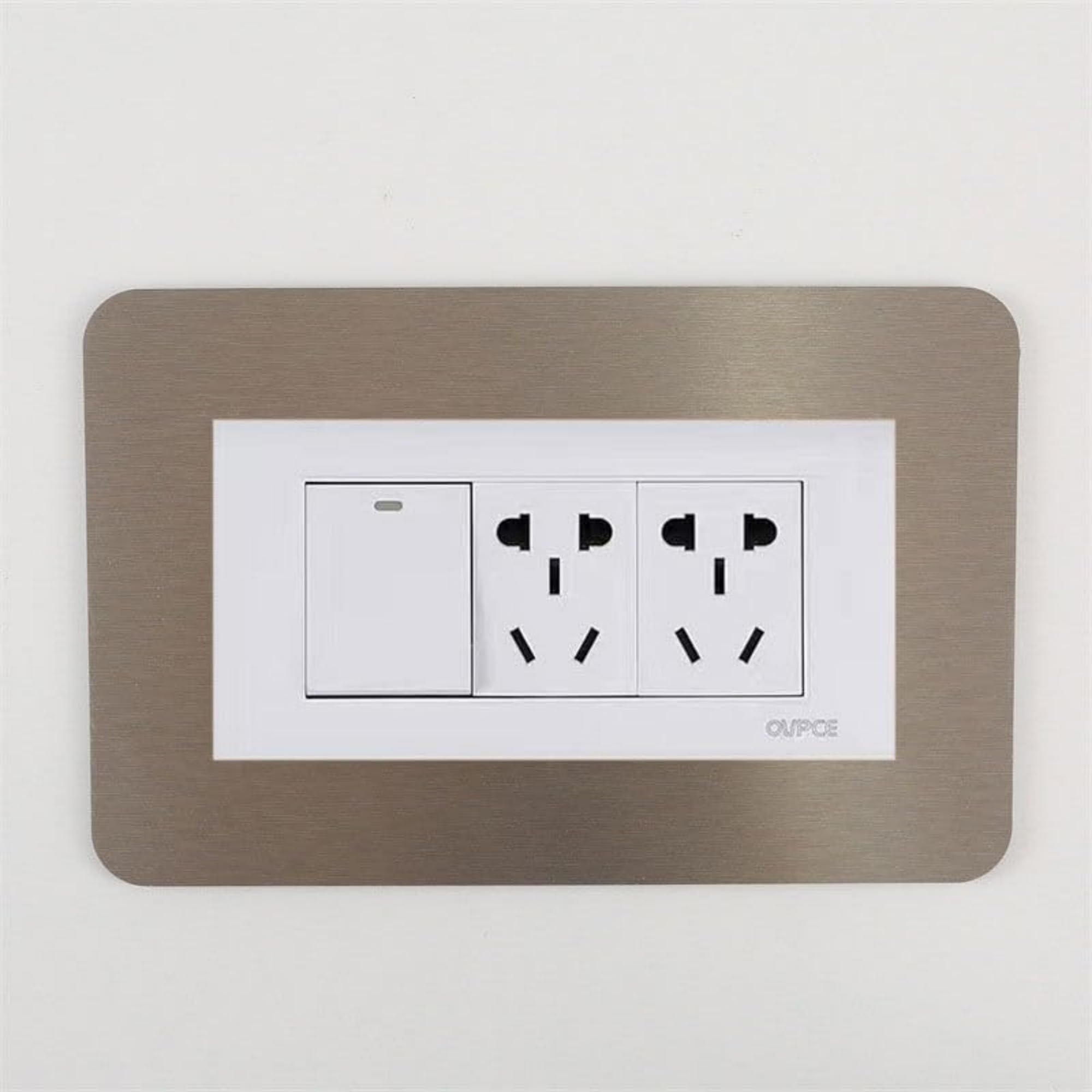 Dwuent Champagne Gold Double Socket Surround, Socket Surround, Plug Socket Surround Plates, Light Switch Cover, Acrylic Decorative Frame For Home Decoration (17.3 X 9Cm)